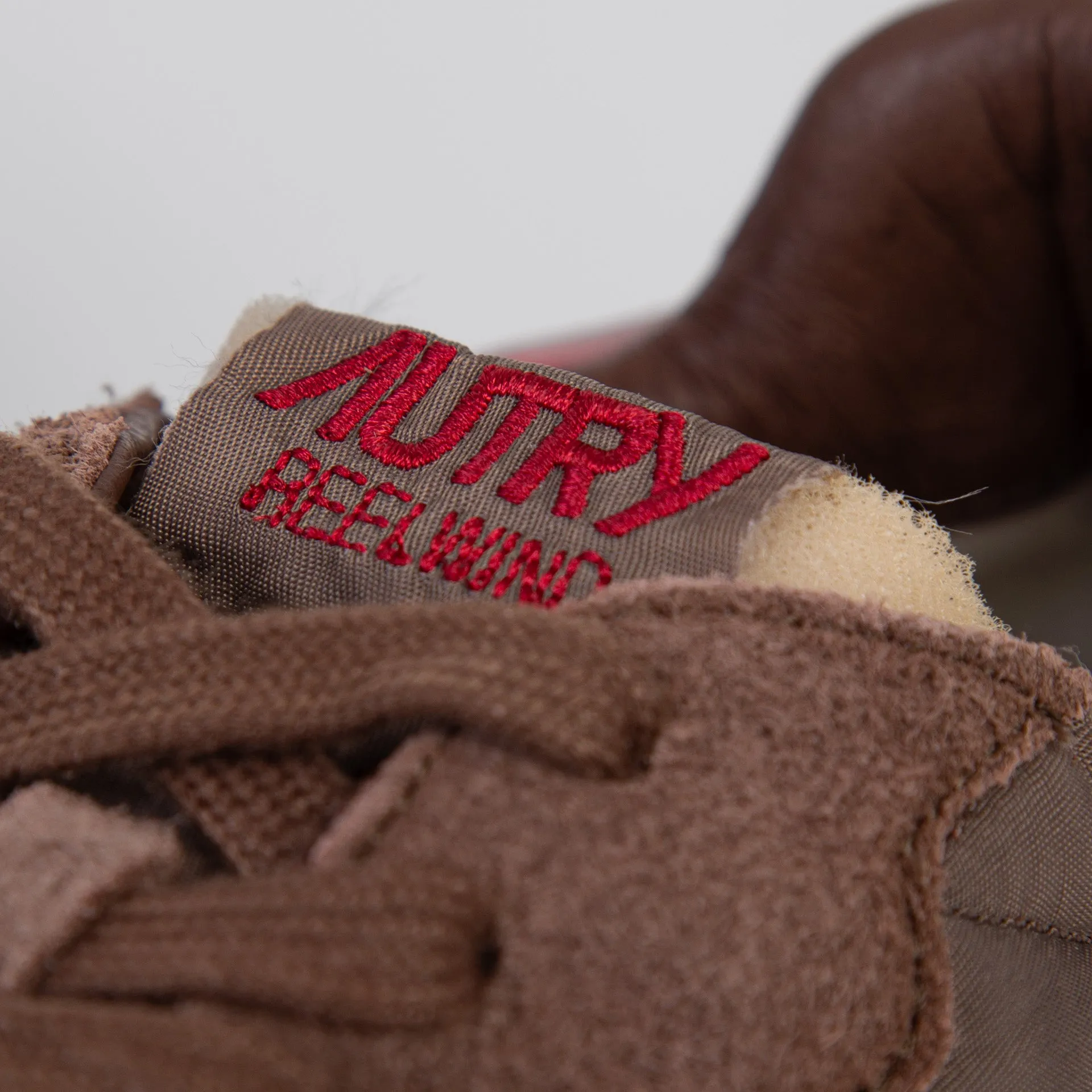 AUTRY SNEAKERS REELWIND WWLM-UT 06