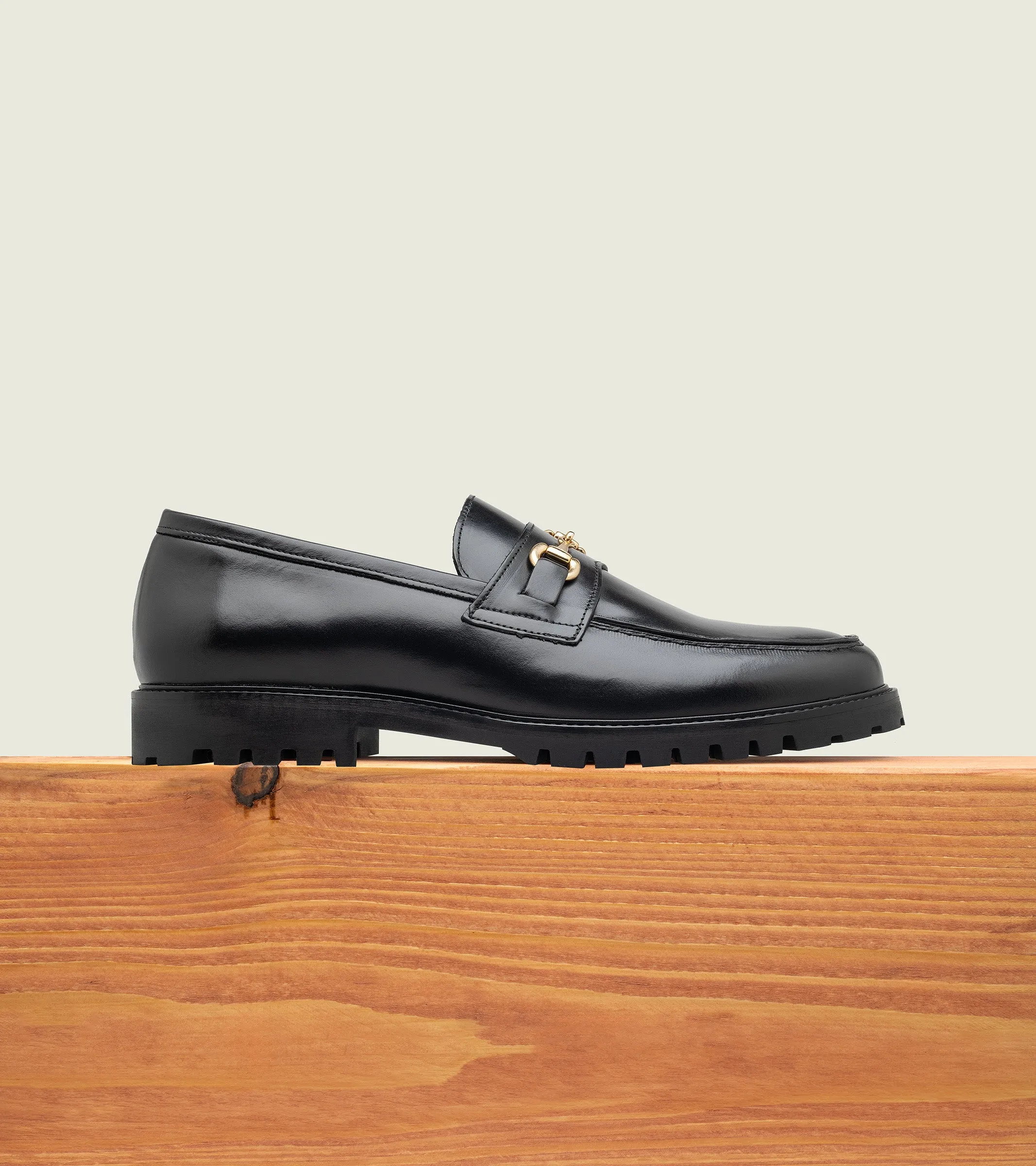 Carmelo Lug Sole