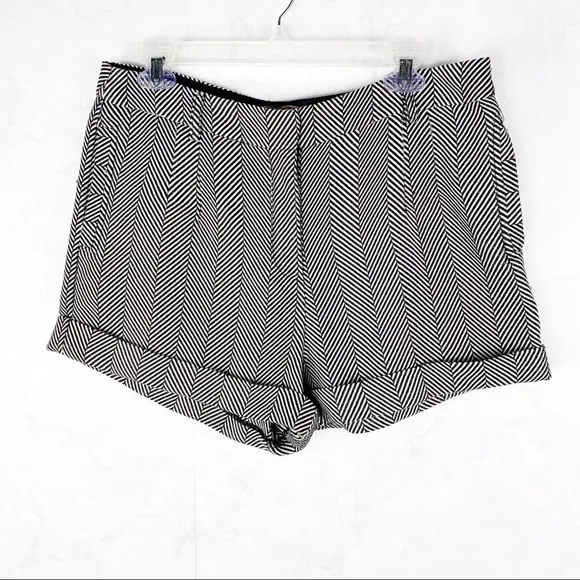 [F21] Knit Stripe Shorts