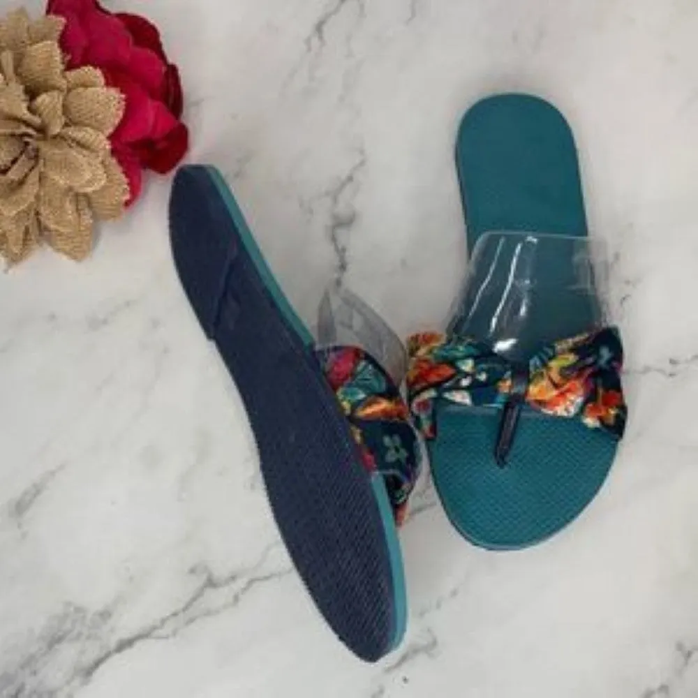 Havaianas Thong Sandal  9/10W