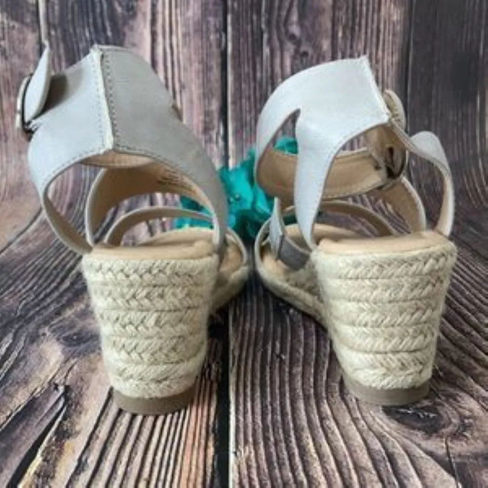 Journee Grey Norra Espadrille Wedge Sandal 6M