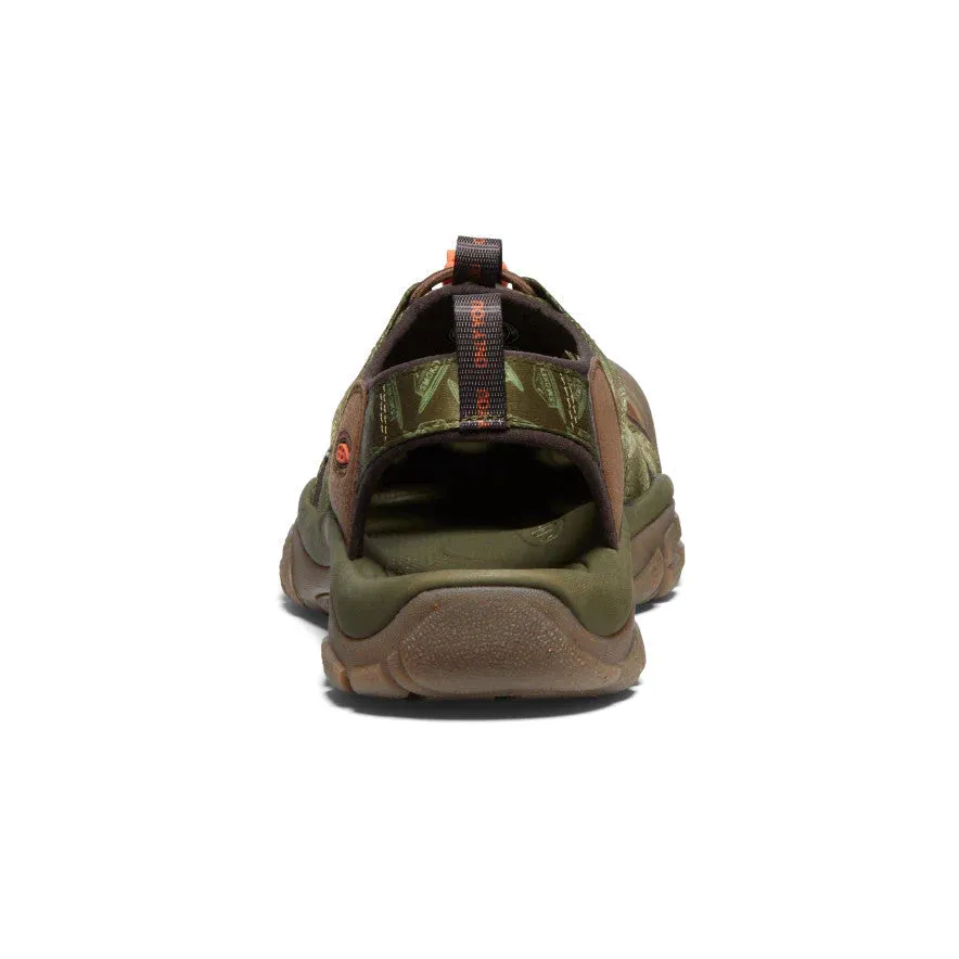 KEEN MEN'S NEWPORT RETRO - SMOKEY BEAR/MILITARY OLIVE