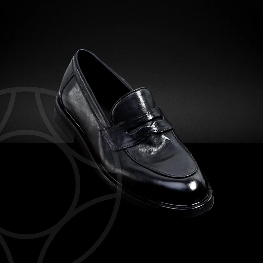 LANCE Classic Loafer Crafted In Hand Patina Leather