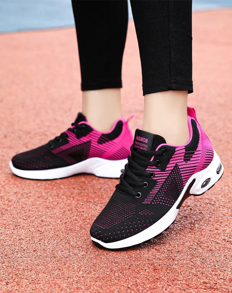 Lightweight and Casual Women's Training Shoes with Modern Knitted Design