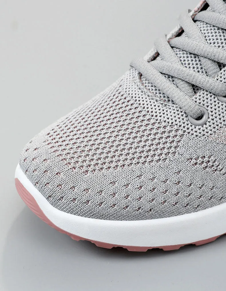 Lightweight and Casual Women's Training Shoes with Modern Knitted Design