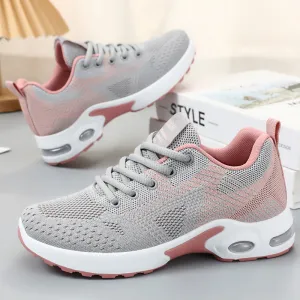 Lightweight and Casual Women's Training Shoes with Modern Knitted Design