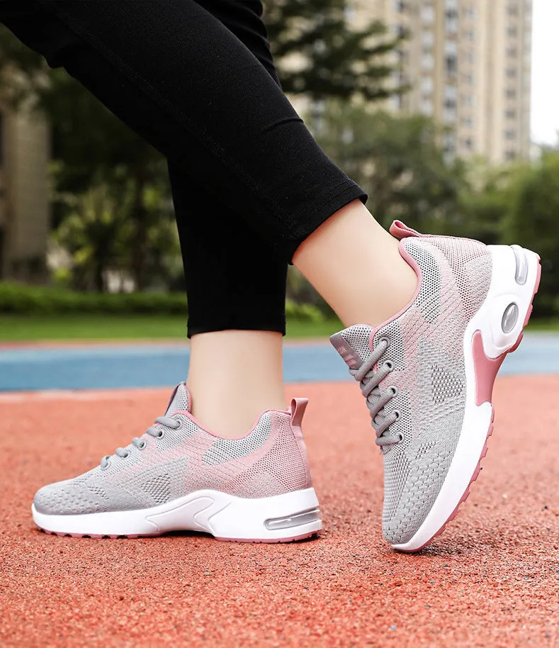 Lightweight and Casual Women's Training Shoes with Modern Knitted Design
