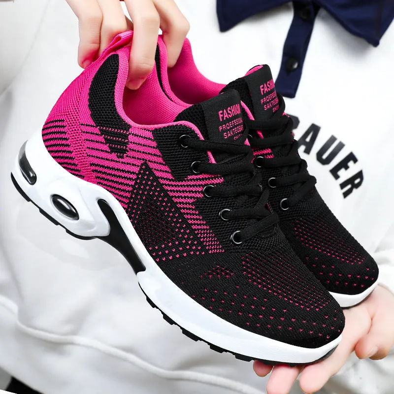 Lightweight and Casual Women's Training Shoes with Modern Knitted Design