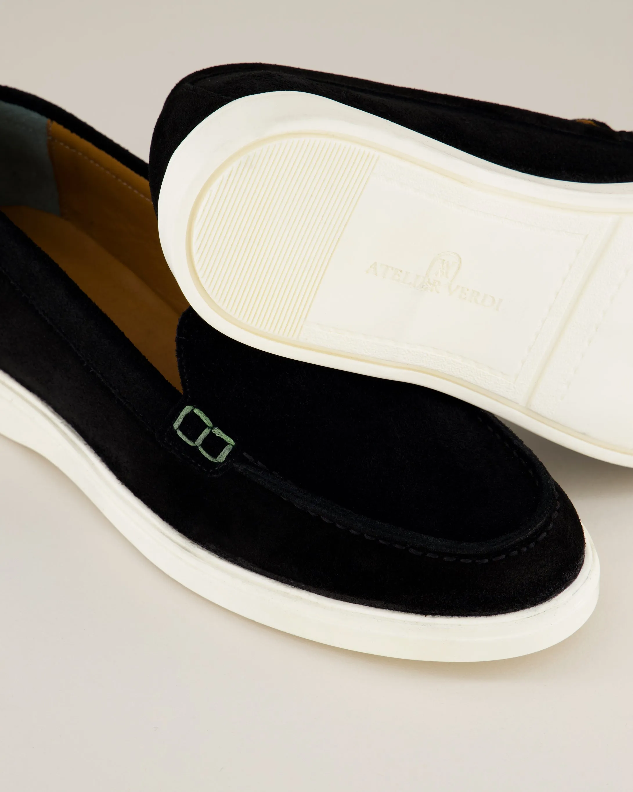Lina Loafer AVWL02-Black