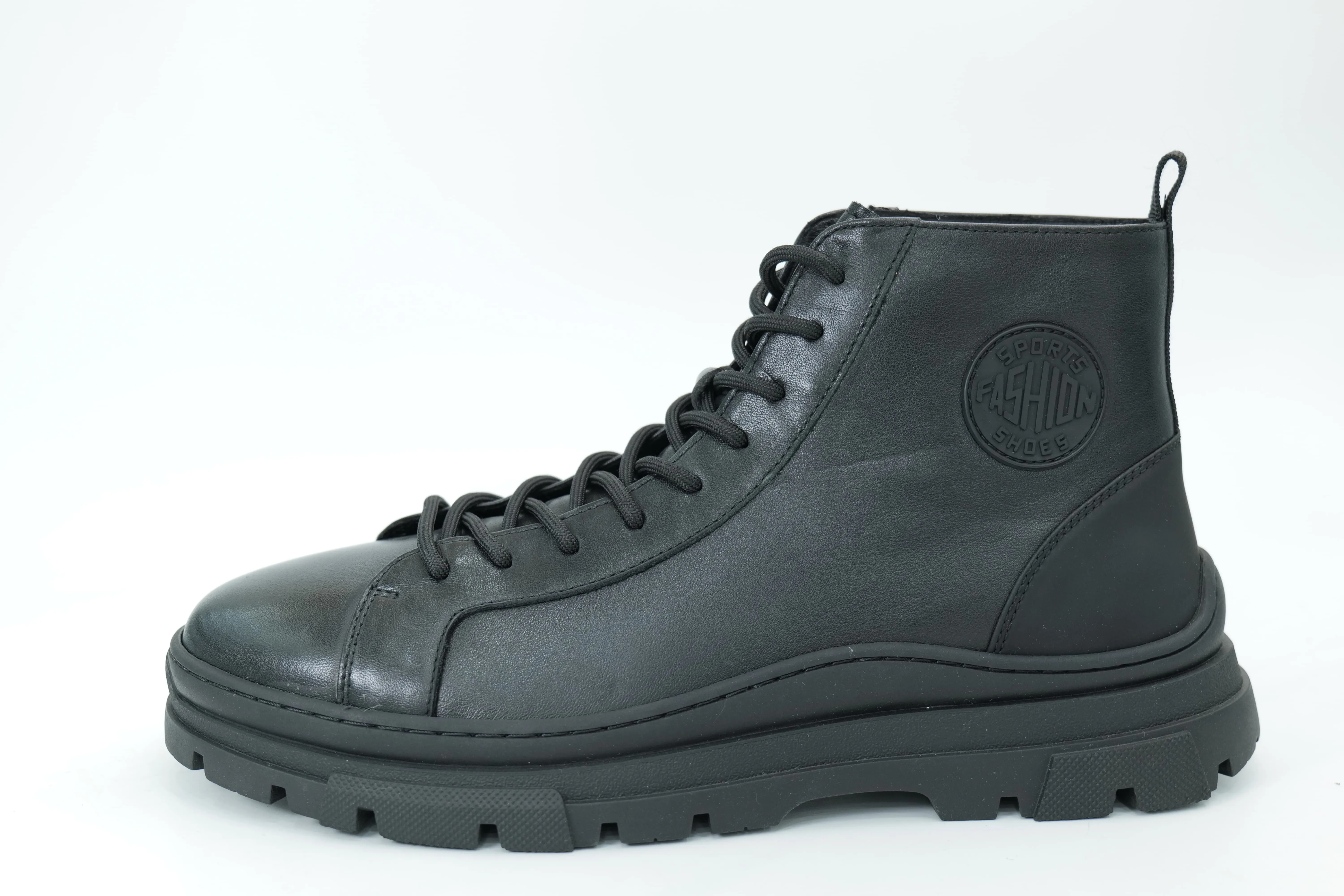 Mid-high boots