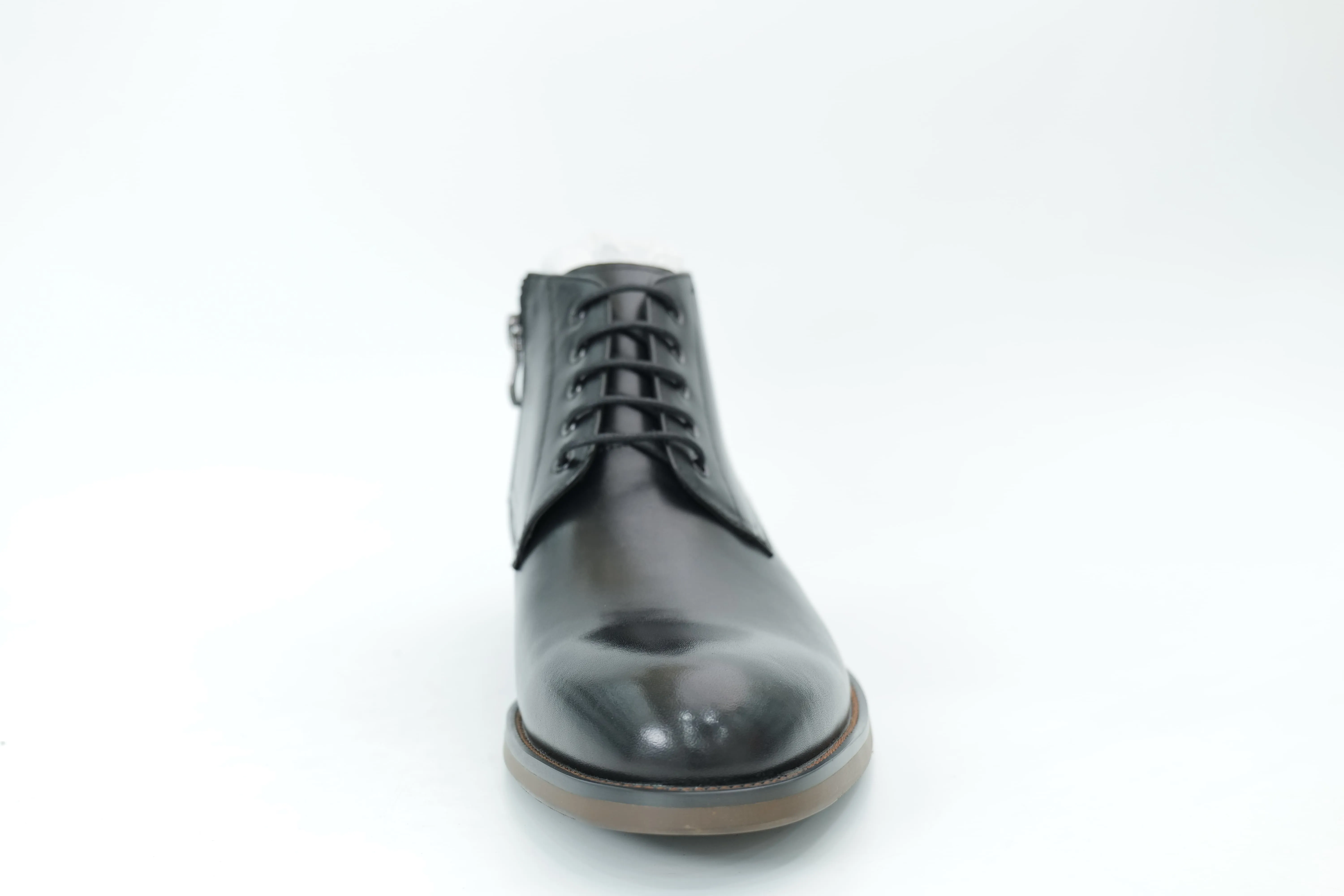 Mid-high boots