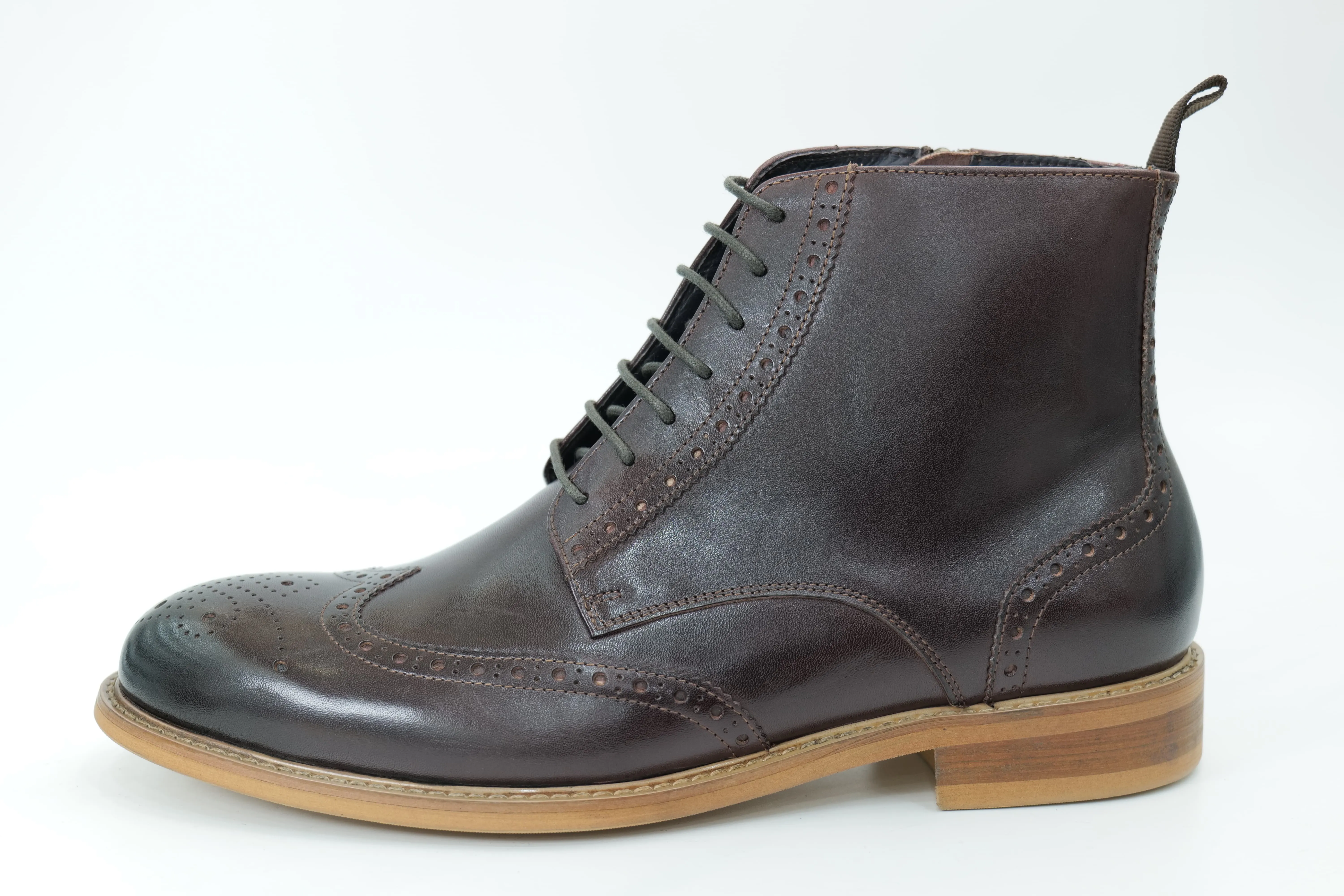 Mid-high boots