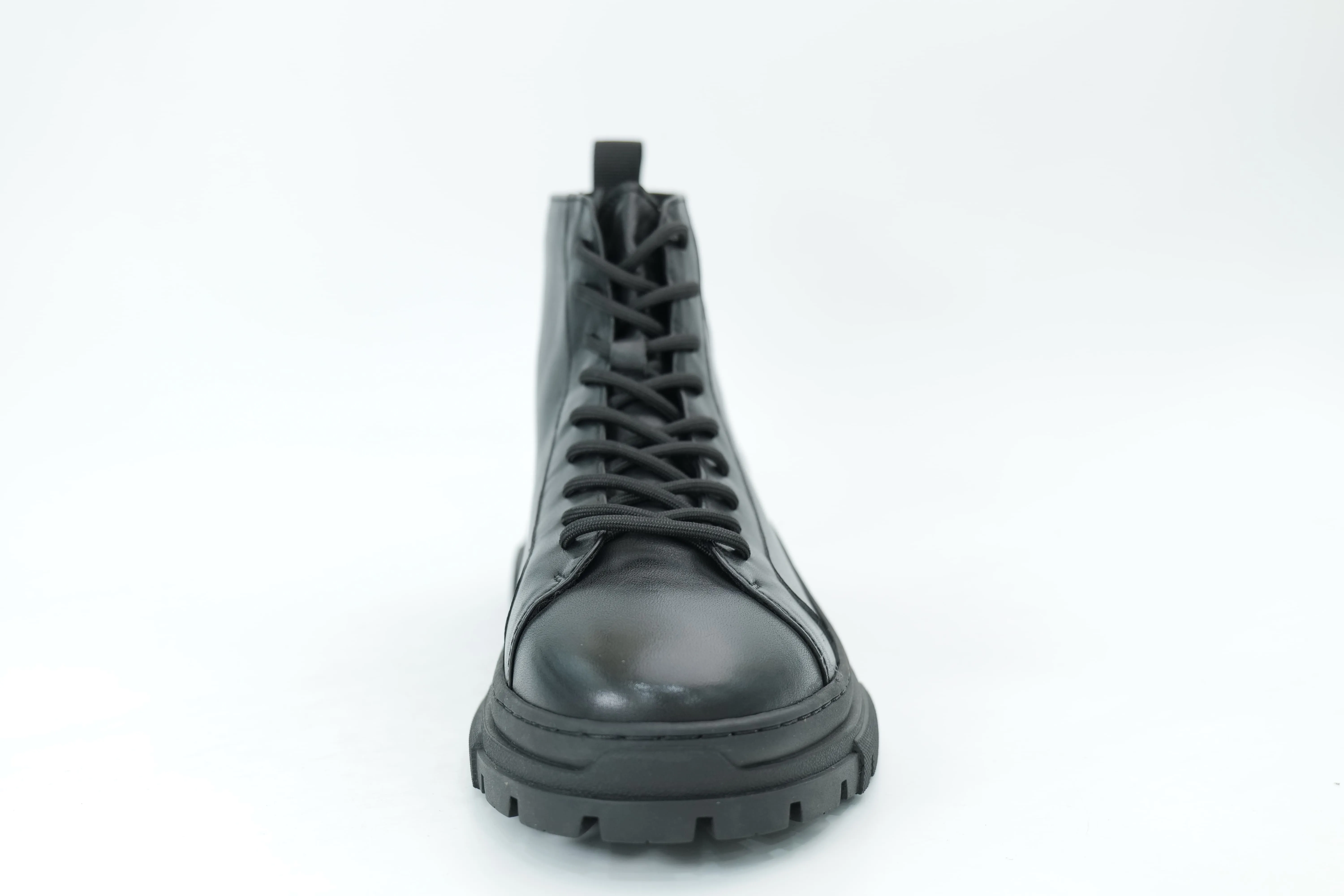 Mid-high boots