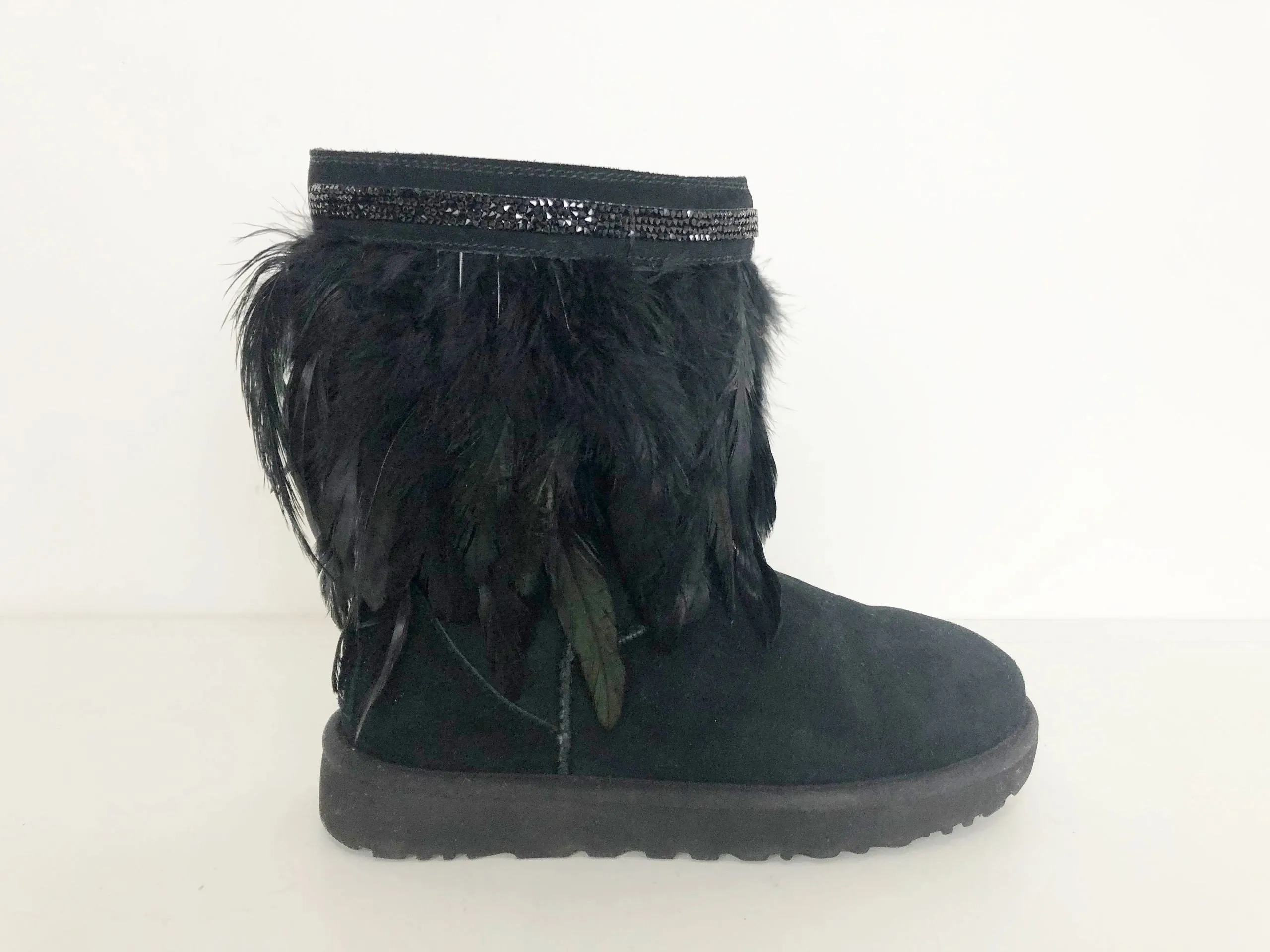 NEW Ugg Peacock Boots Size 9