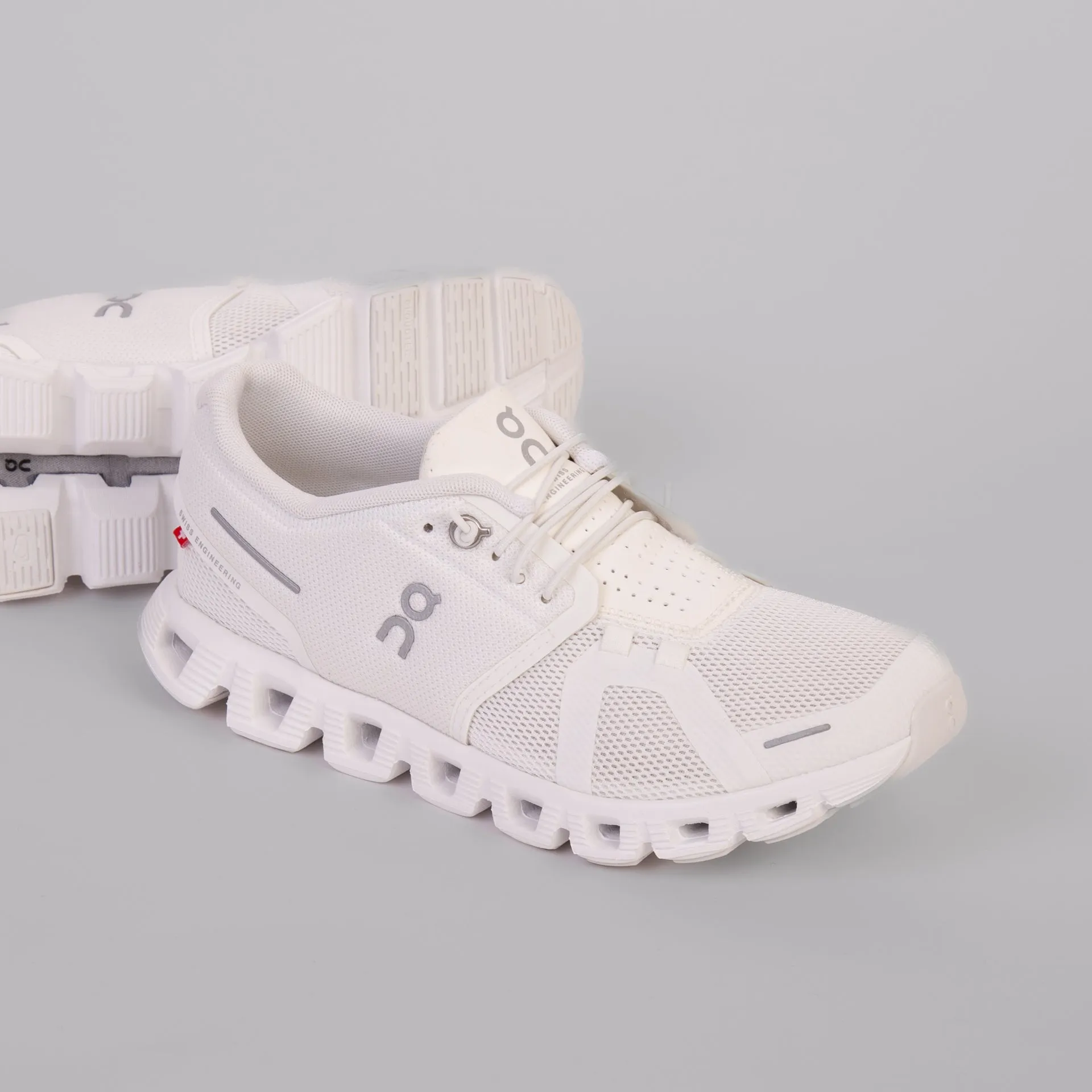ON SNEAKERS CLOUD 5 ALL WHITE BIANCO