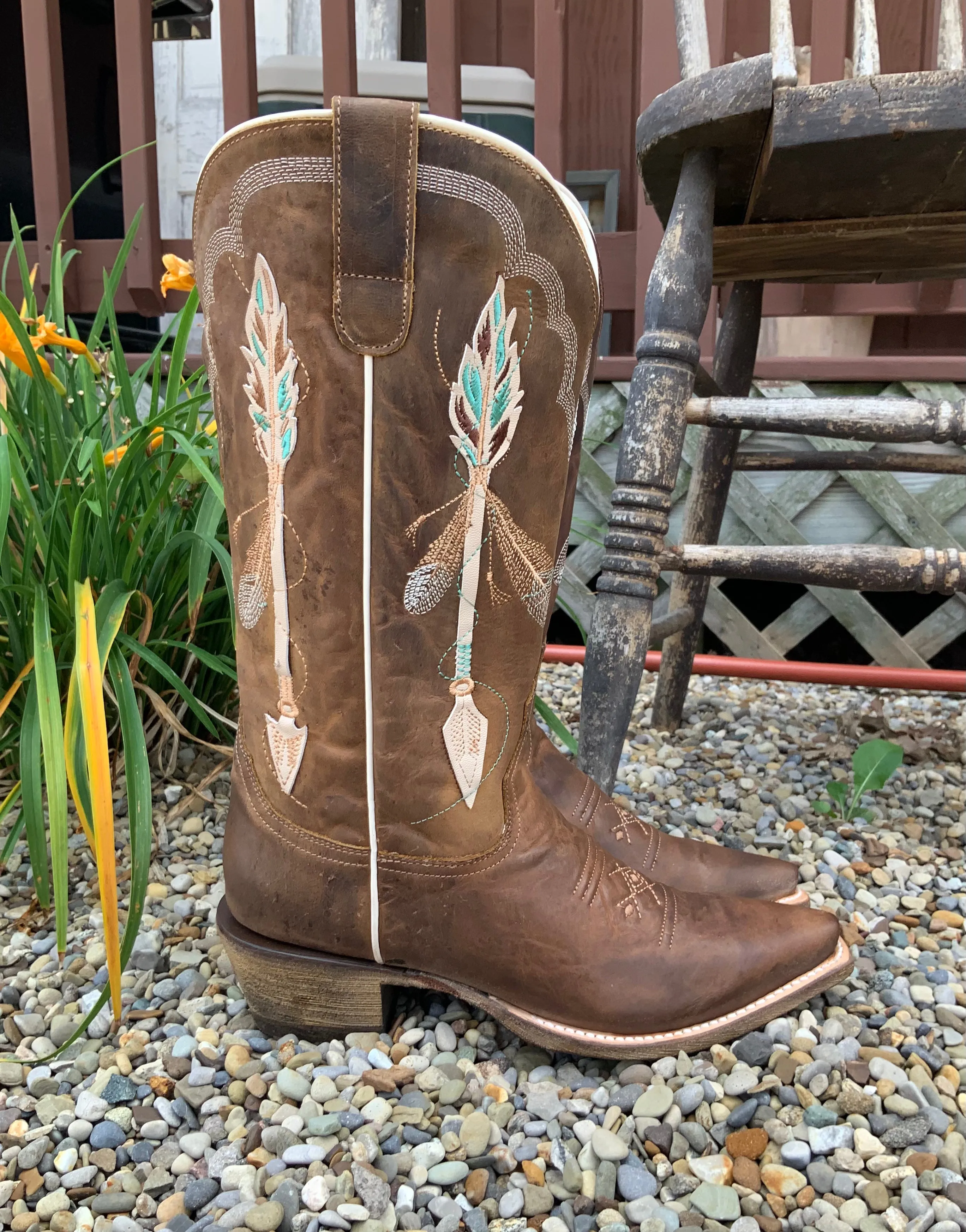 Roper Women's Brown Leather Arrow & Feather Embroidered Wide Calf Snip Toe Cowgirl Boots 8128-8460