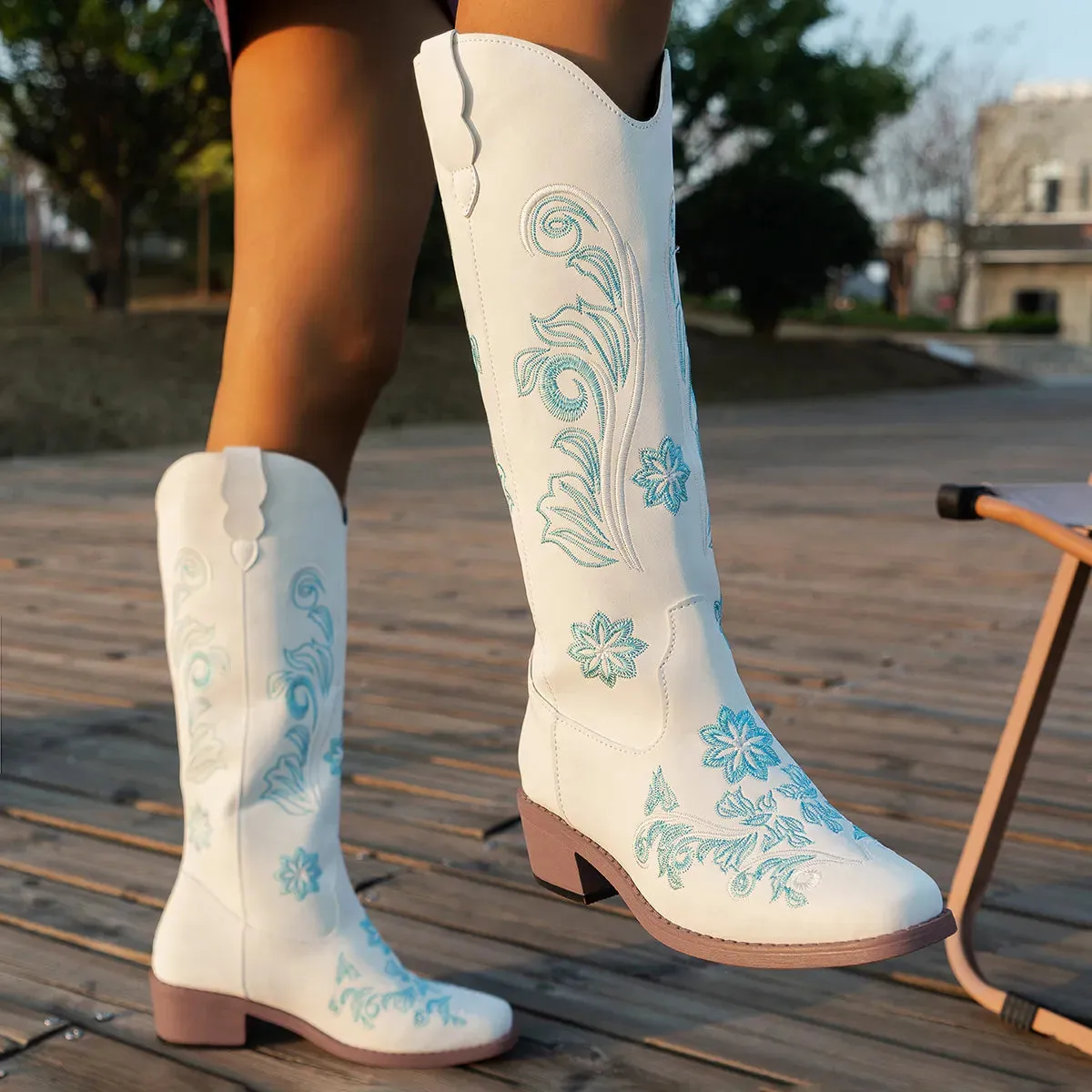 Round Toe Block Heels Boots