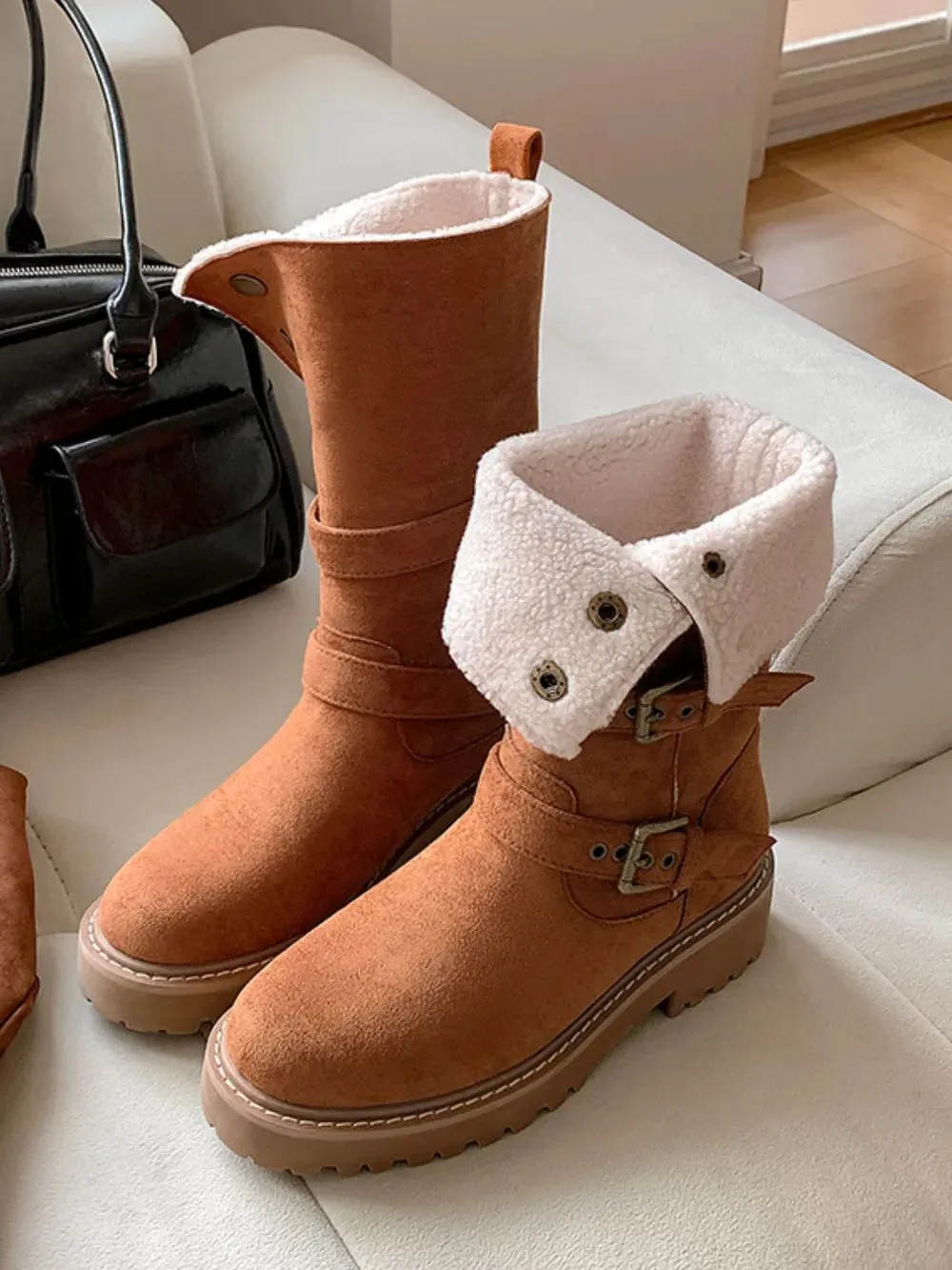 Round Toe Platform Boots