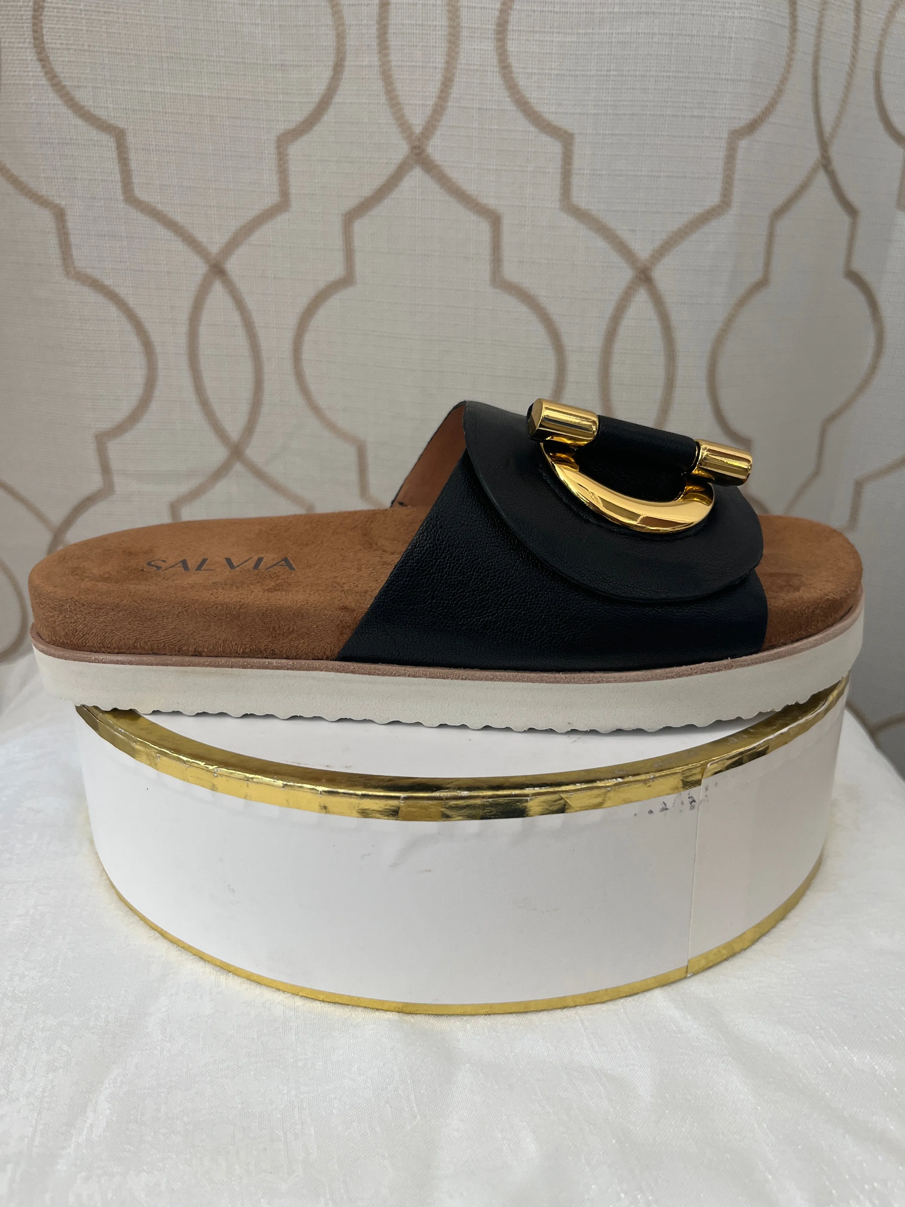 SALVIA DENNI BLACK SMOOTH LEATHER