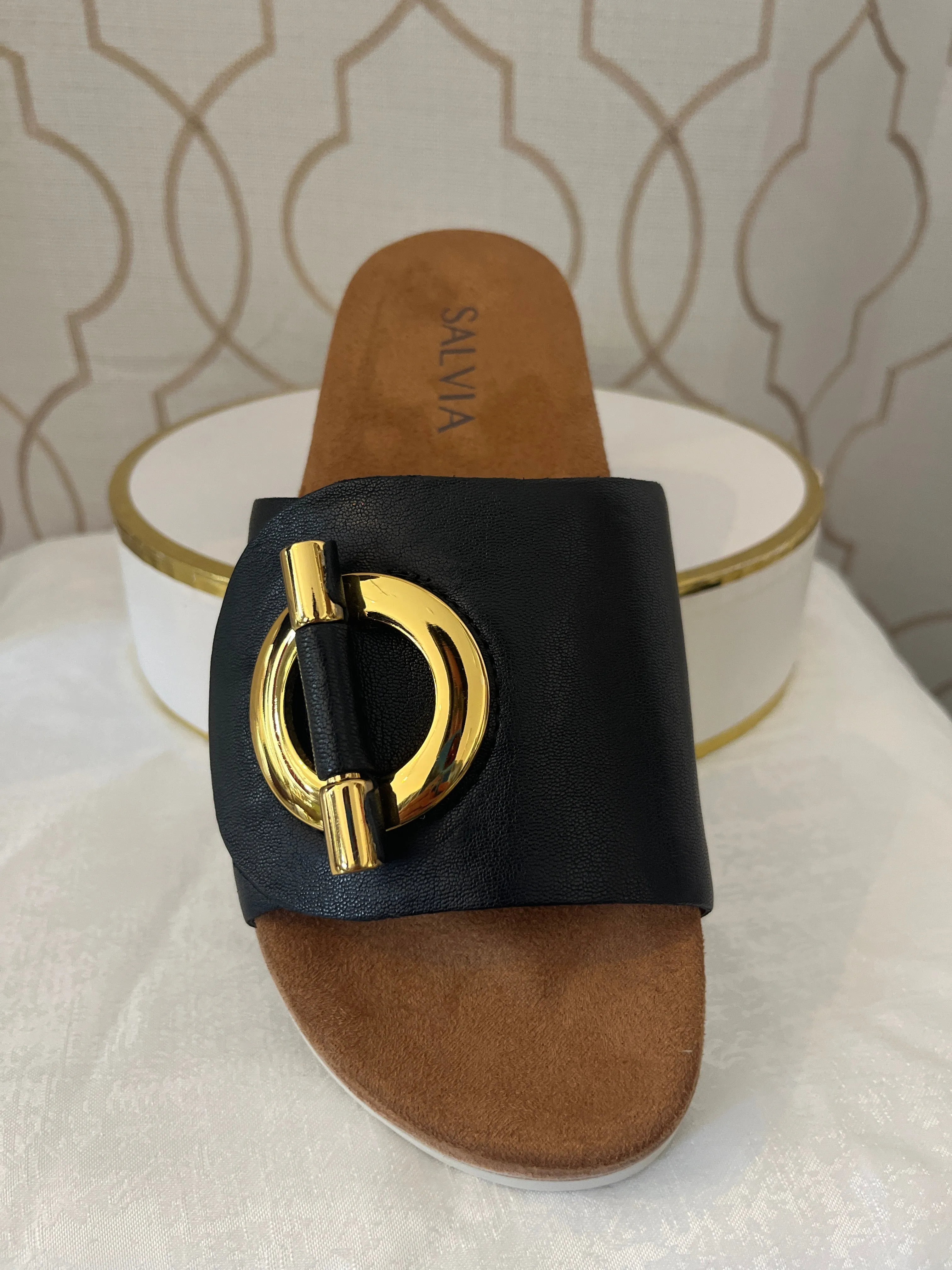 SALVIA DENNI BLACK SMOOTH LEATHER