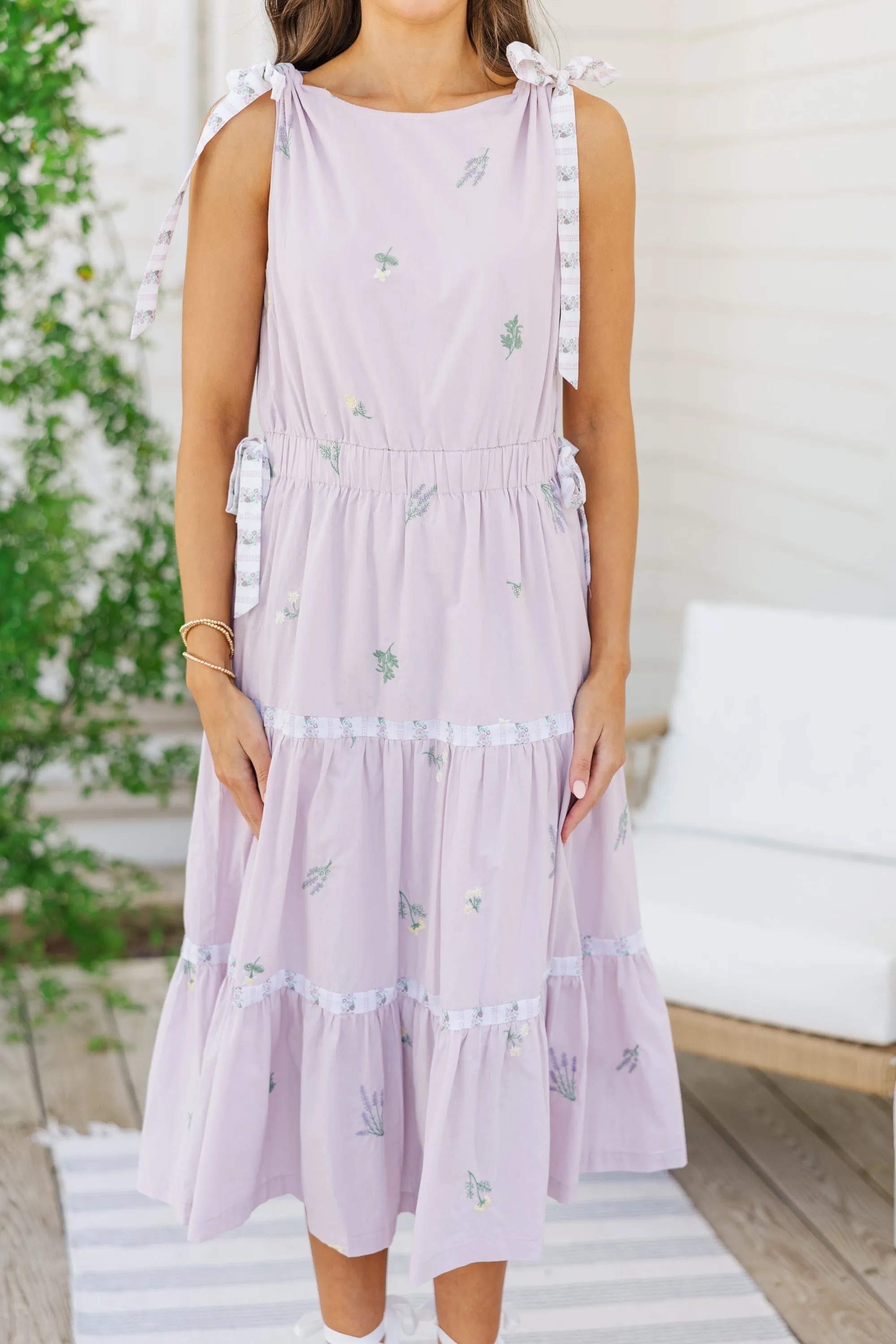 The Deal Lavender Floral Midi Dress