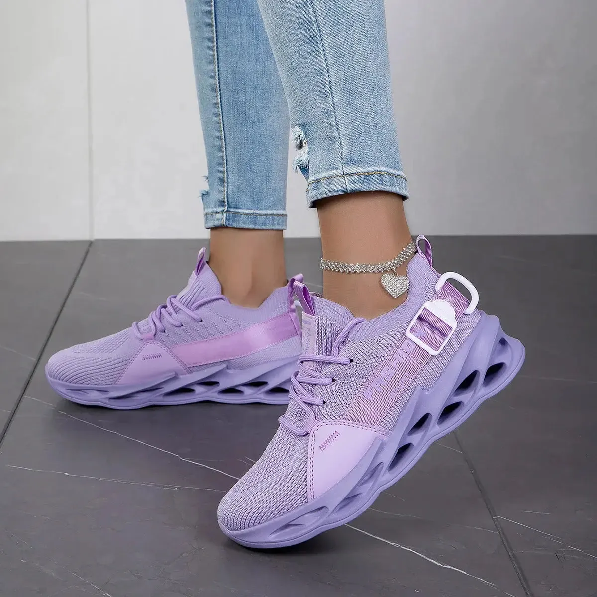 Trendy Pink Running Shoes Women Walking Sneakers Breathable Women's Sports Shoes Lightweight Women's Sneakers Outdoor