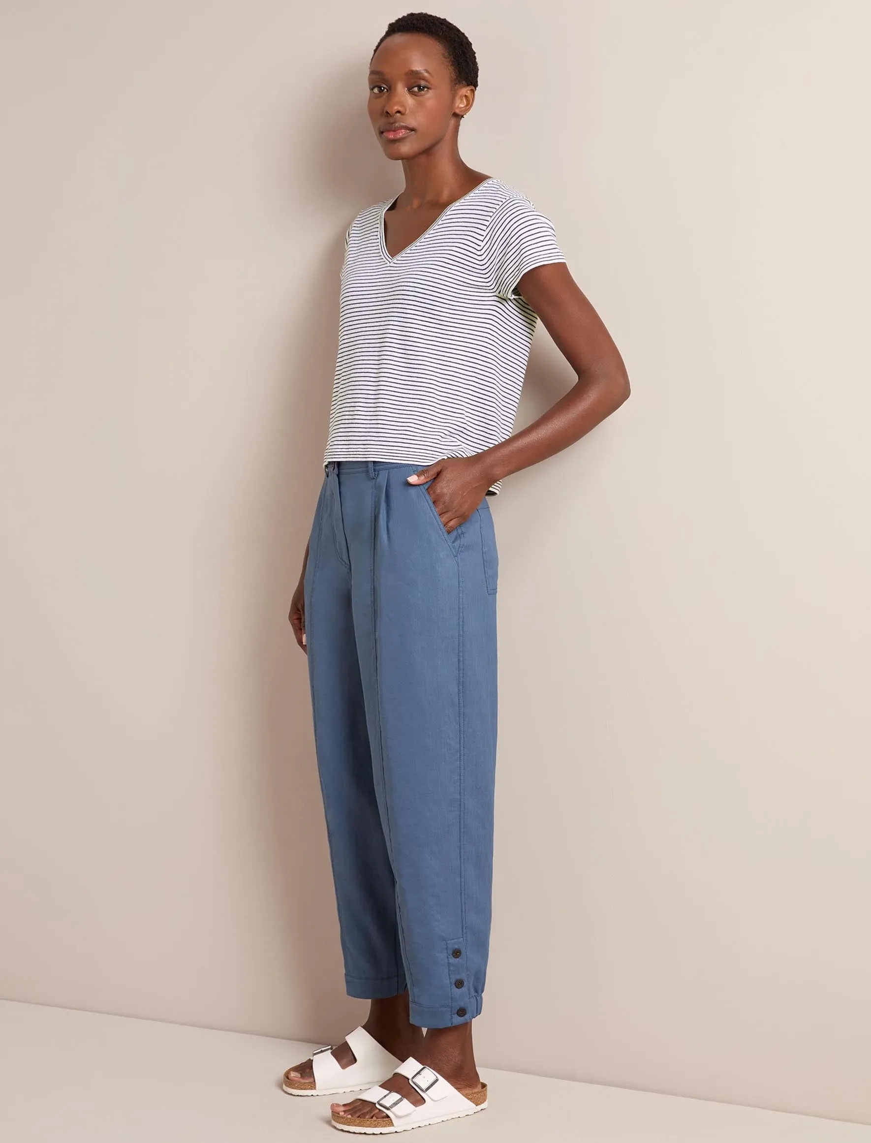 Tyson Techni Linen Tapered Trouser - Dark Blue