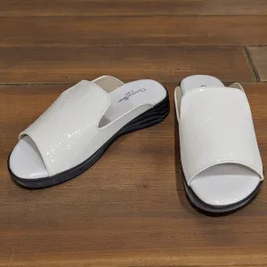 Wedges Heel With Stone Mesh Soft Sole Medicated Sandals