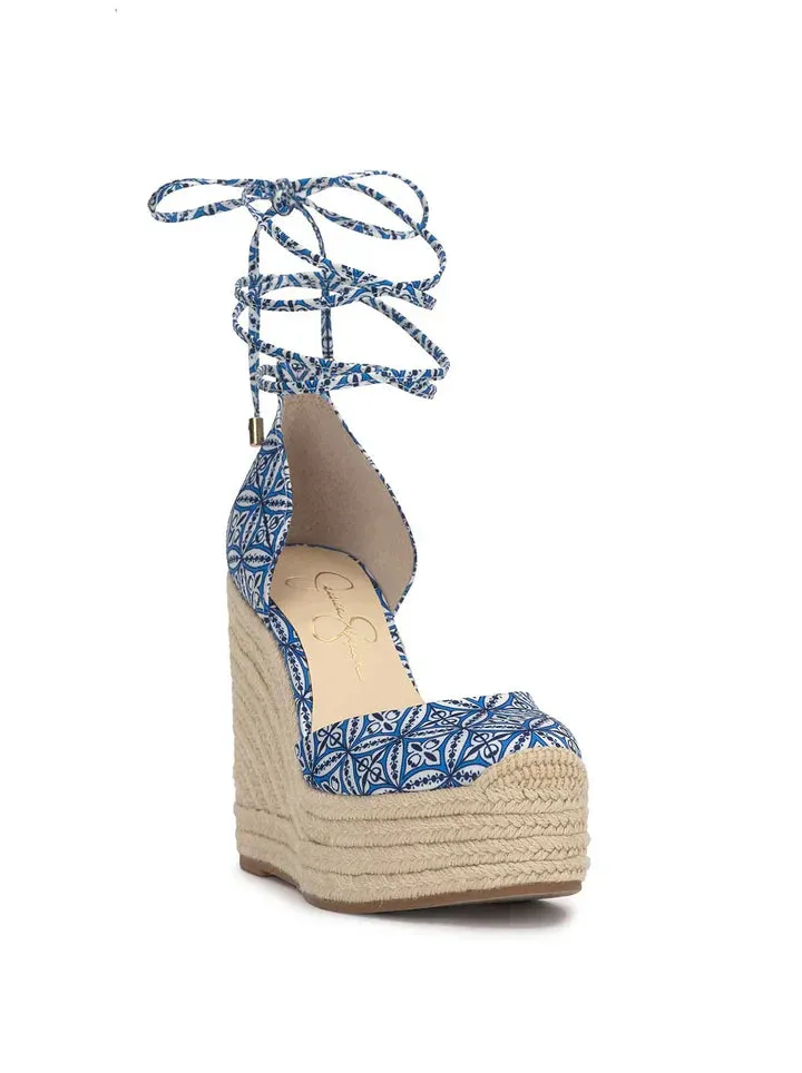 Weyla Espadrille Wedge in Black