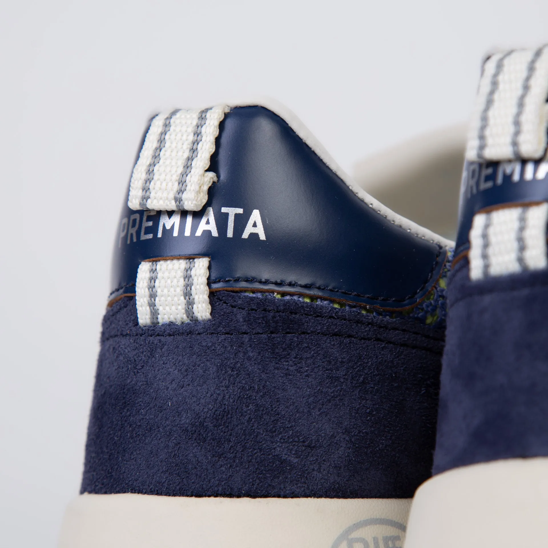 WHITE PREMIATA SNEAKERS NOUS 6699